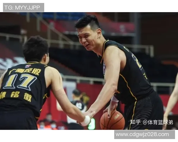 许钟豪的奋斗历程与人生哲学探讨如何在逆境中成长与成功